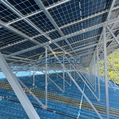 قوس السقف المعدني