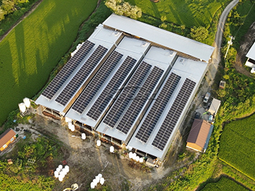 نظام تركيب السقف المعدني 205KW ، كوريا