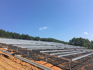 في أبريل، أضيفت ألمانيا عن 620MW من الطاقة الشمسية الضوئية المثبتة